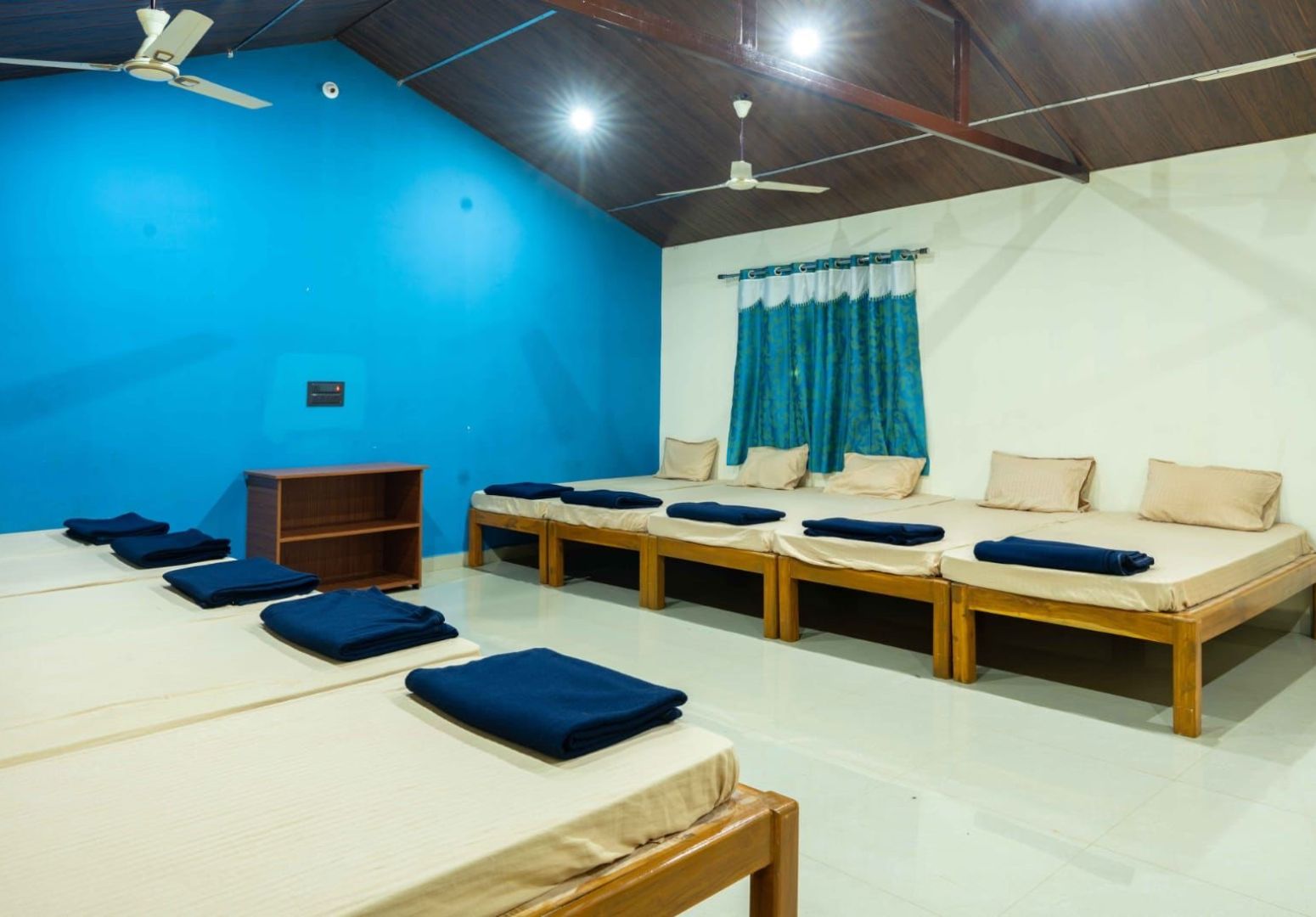 dormitory stay at [dandeli ideals]